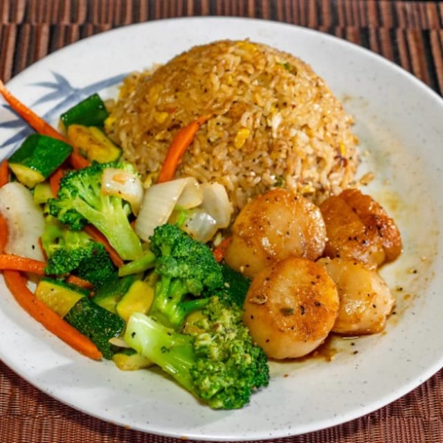Hibachi Scallop Dinner.